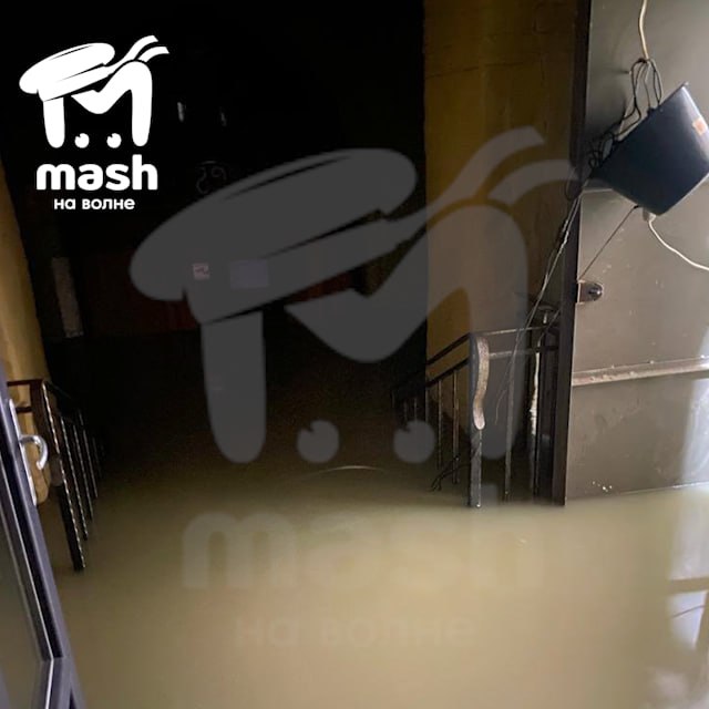 Небувалий масштаб руйнувань. Як виглядає Крим після найсильнішого шторму в історії (фото, відео)